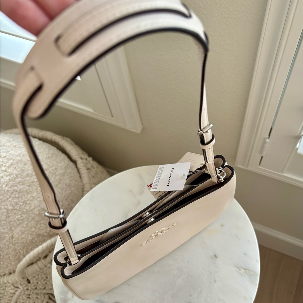 NWT โจ COACH ๐ค Penelope Leather Shoulder bag in Chalk NWT - Picture 6 of 9